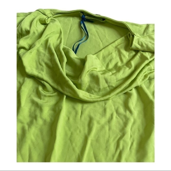 versace JEANS COUTURE Green Mock Neck Long Sleeve Top - Picture 7 of 11
